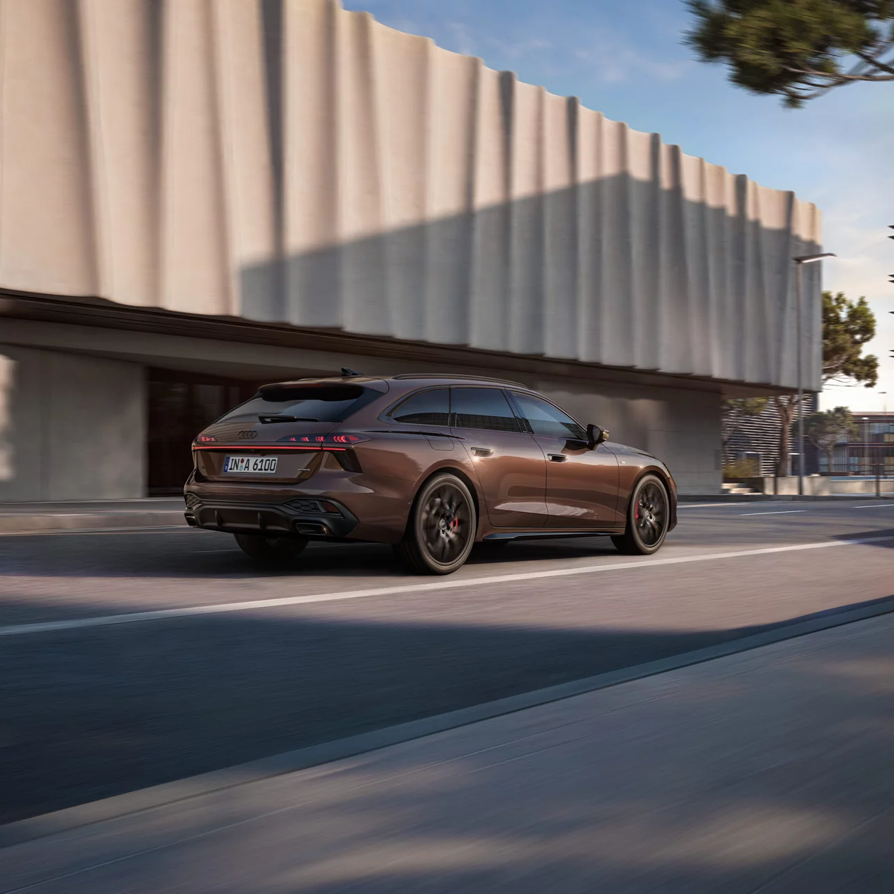 Audi A6 Avant dynamische Heckansicht