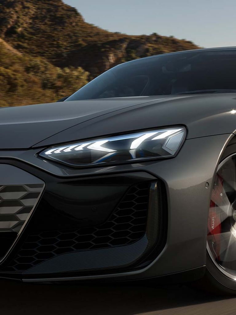 Audi RS e-tron GT Matrix LED-Scheinwerfer 