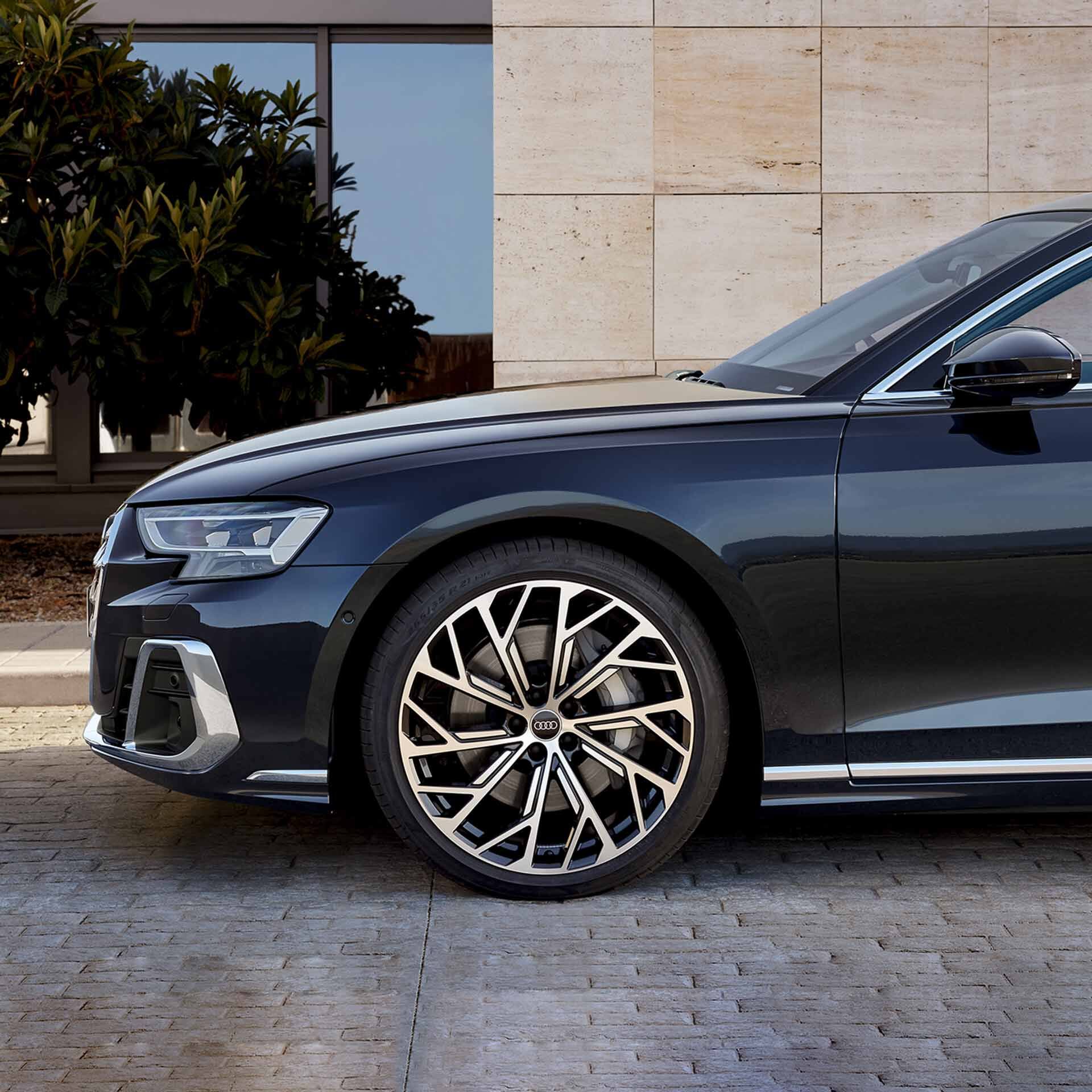 Frontscheinwerfer Audi A8 L