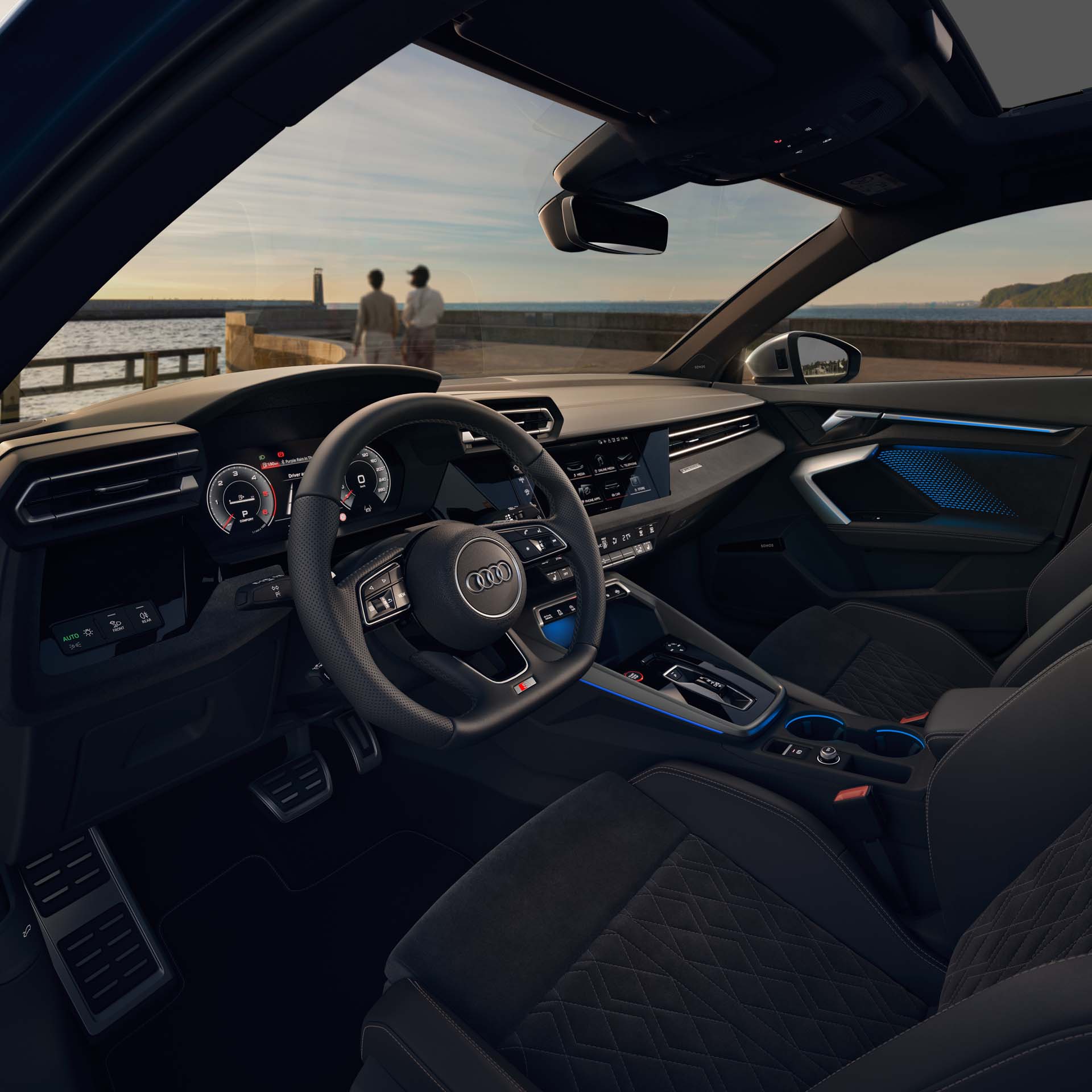 Notranjost vozila Audi S3 limuzina