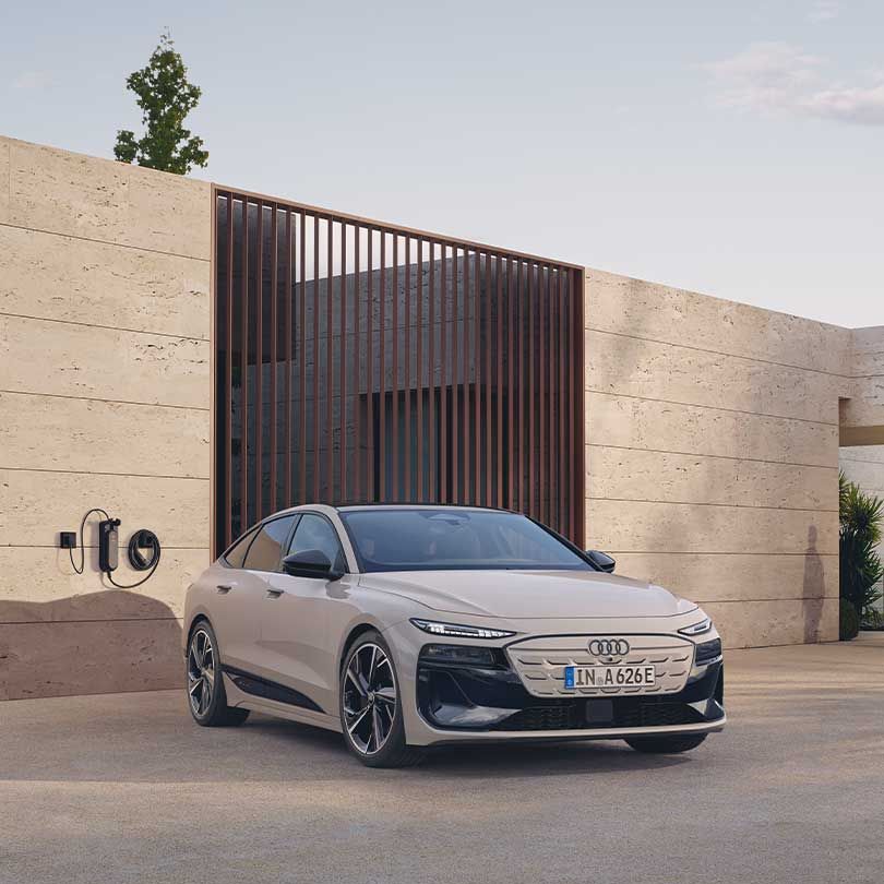 Seitliche Frontalansicht Audi A6 Sportback e-tron