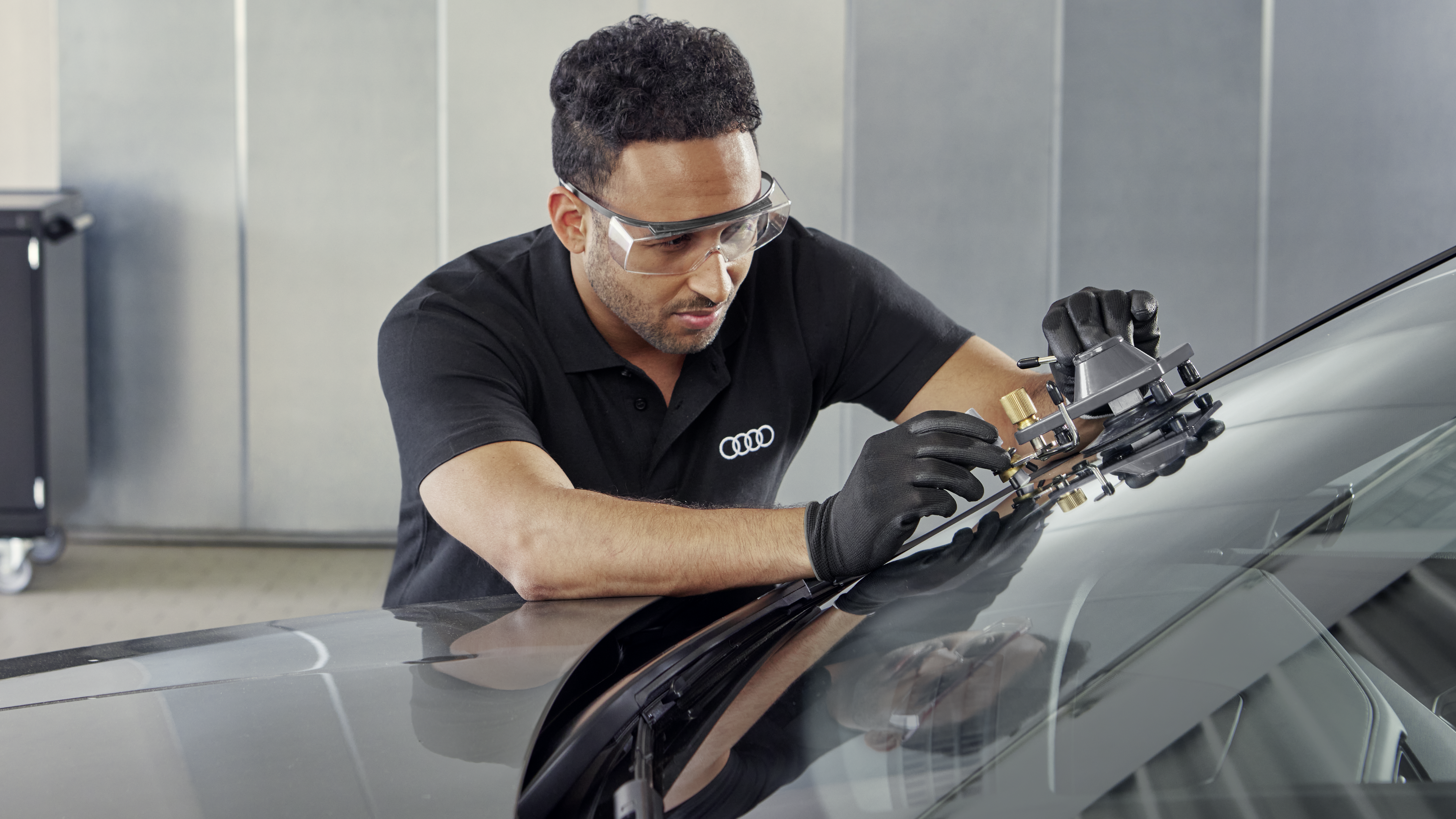  Smart repair of the windscreen